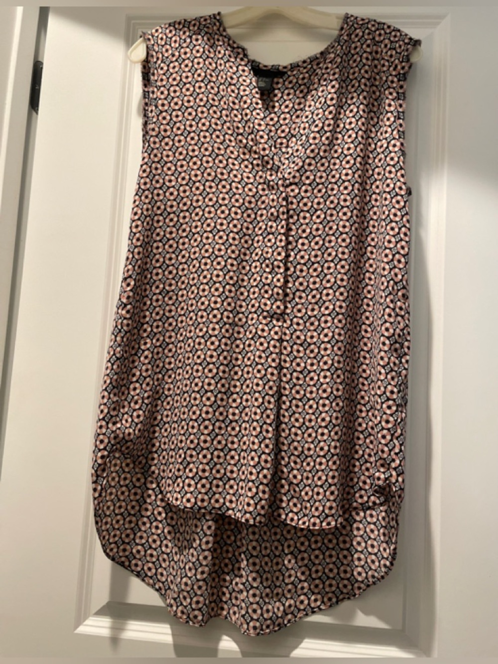 H&M Ditsy Print Summer Blouse Size 12 Black Pink Vacation Relaxed